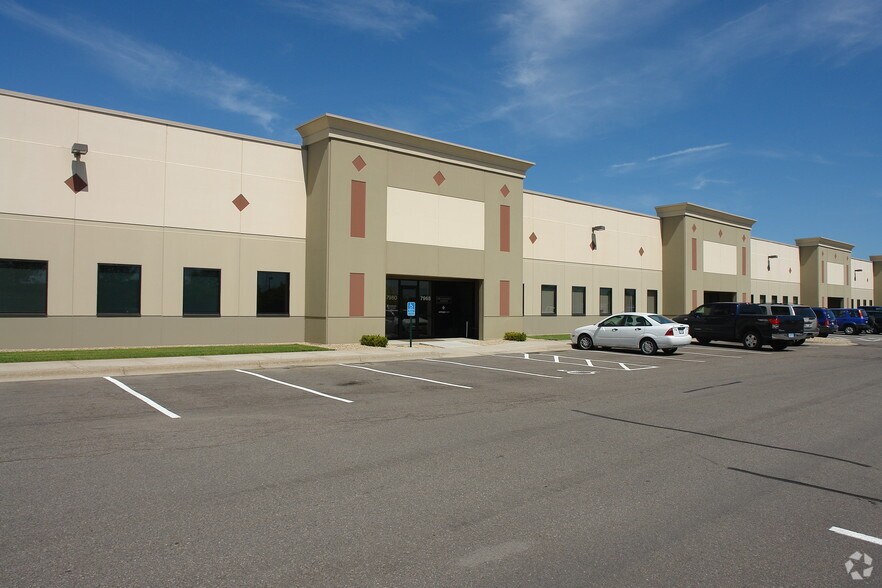 More Photos Of 7920-8030 Century Blvd, Chanhassen Light Manufacturing For Lease