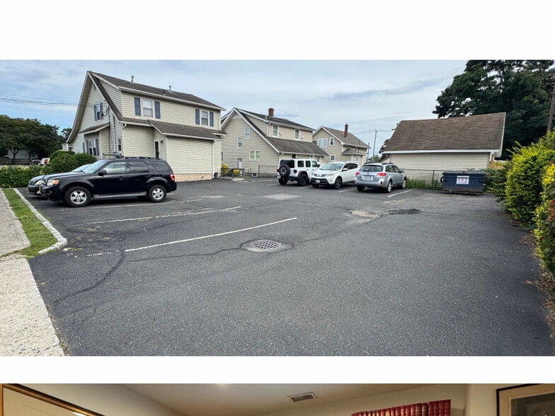 More Photos Of 124 Medford Ave, Patchogue Office For Sale