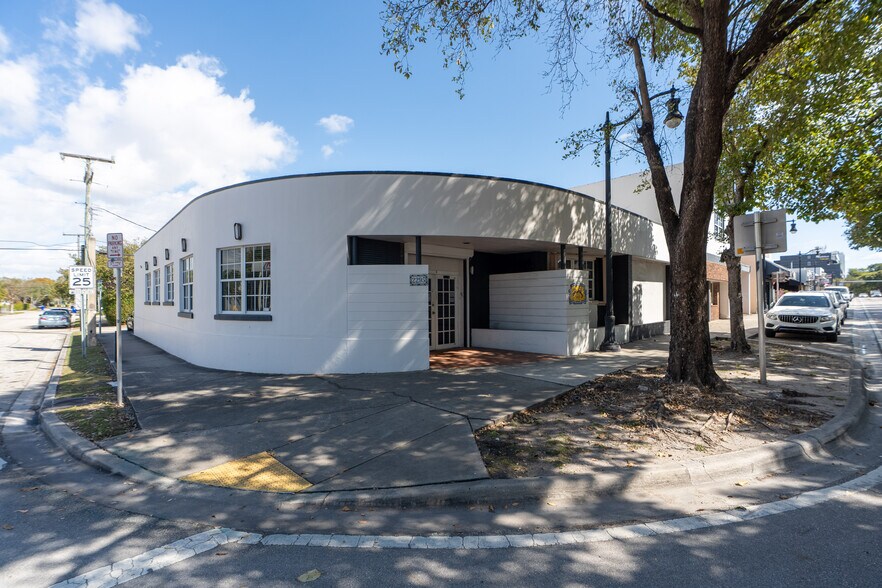 More Photos Of , Coral Gables Office For Sale