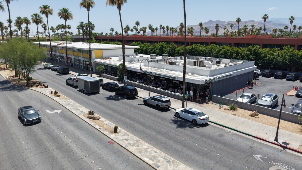 More Photos Of 401-493 E Tahquitz Canyon Way, Palm Springs General Retail For Lease