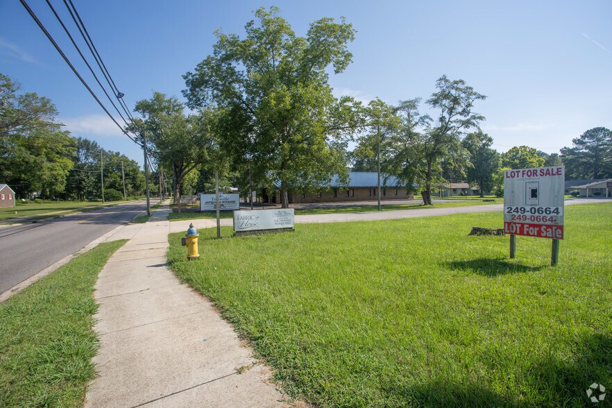 Primary Photo Of 147 N Chalkville Rd, Trussville Land For Sale
