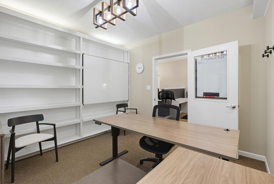 More Photos Of 9503 Brandywine Rd, Northfield Office For Lease