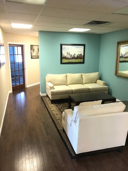 More Photos Of 90 N Broadway, Irvington Office For Lease