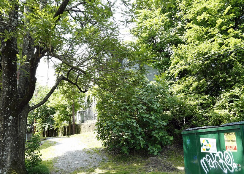 More Photos Of 1500 Madison Ave, Memphis Apartments For Sale