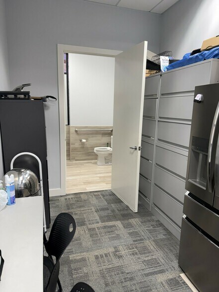 More Photos Of 4850 E Baseline Rd, Mesa Medical For Lease