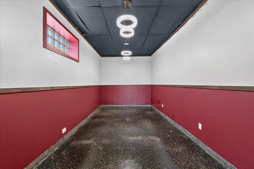 More Photos Of 26734 Michigan Ave, Inkster Freestanding For Sale