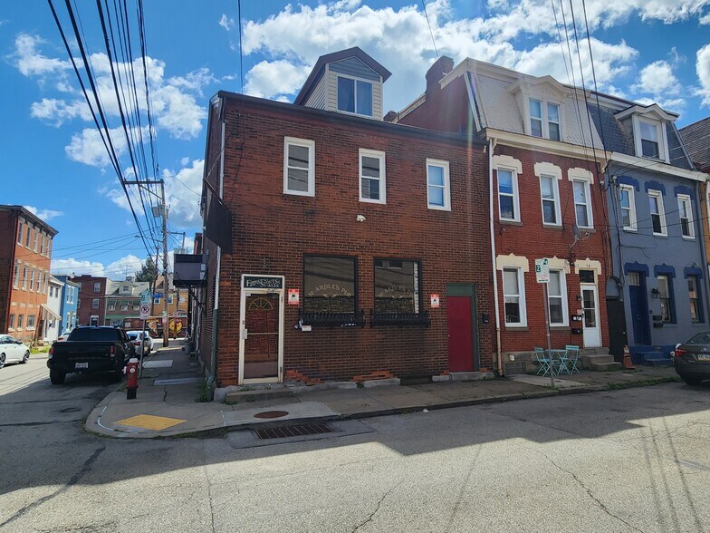 More Photos Of 1600 Bingham St, Pittsburgh Bar For Sale