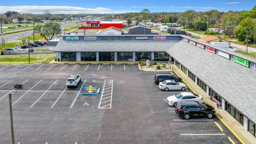 More Photos Of 15215 US Hwy 19, Hudson Unknown For Lease