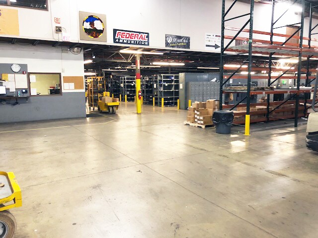 More Photos Of 967 Watertower Ln, West Carrollton Warehouse For Sale