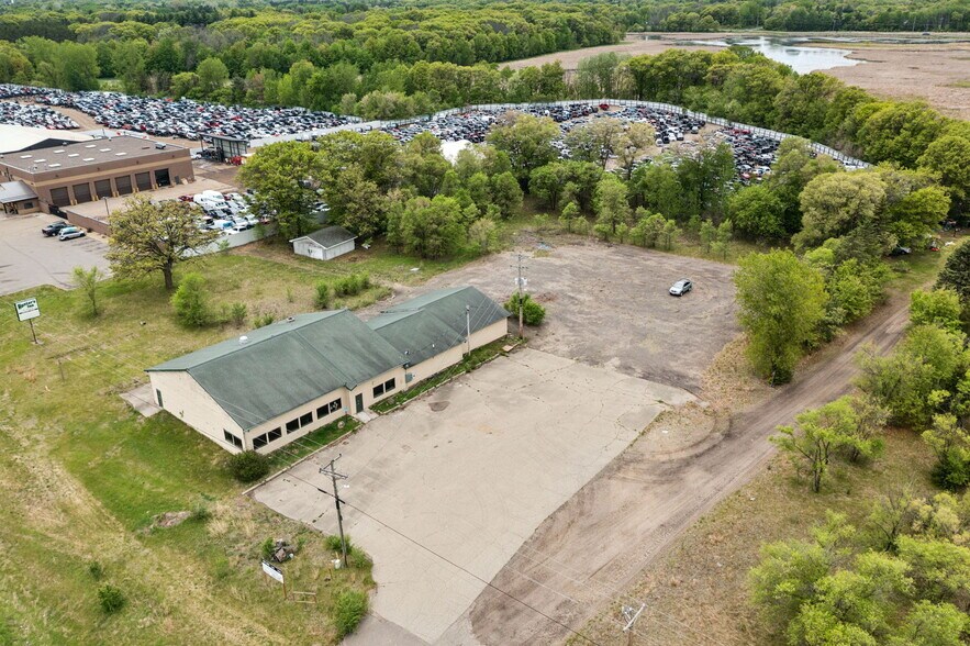 More Photos Of 20454 Highway 65 NE, East Bethel Restaurant For Lease