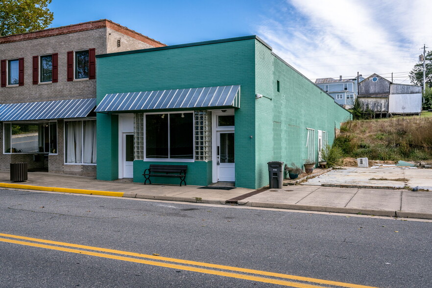 Primary Photo Of 502 First St, Shenandoah Loft Creative Space For Lease