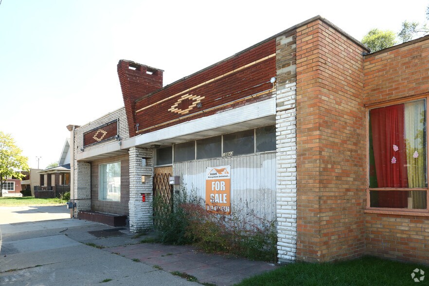More Photos Of 15843 W 7 Mile Rd, Detroit Storefront For Sale