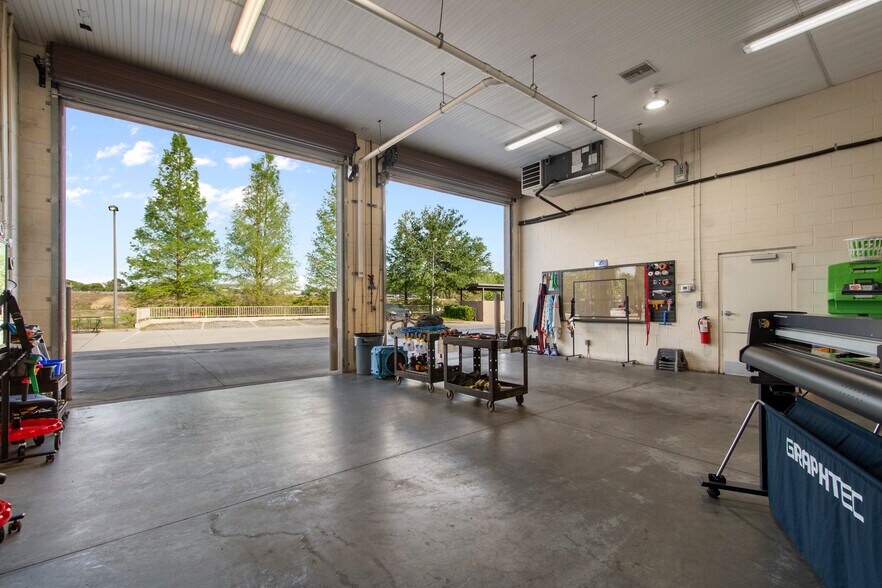 More Photos Of 1581 Berwick Dr, Champions Gate Carwash For Sale