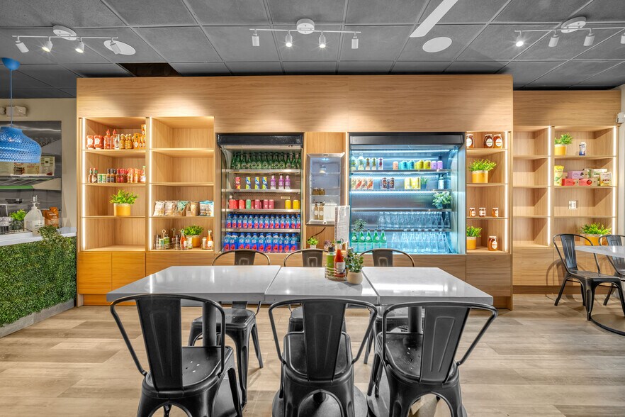 More Photos Of 21316 Saint Andrews Blvd, Boca Raton Restaurant For Sale