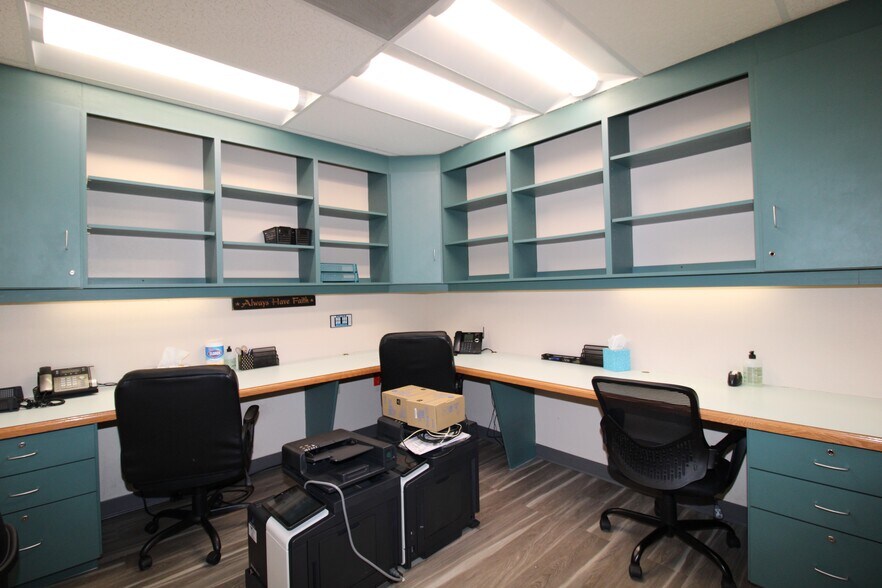 More Photos Of 1185 Mt Aetna Rd, Hagerstown Medical For Lease