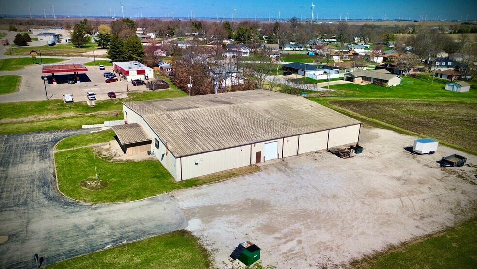 More Photos Of 160 N State Highway 121, Warrensburg Warehouse For Lease