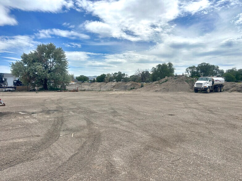 More Photos Of 13207 N Dekay Rd, Pocatello Warehouse For Sale
