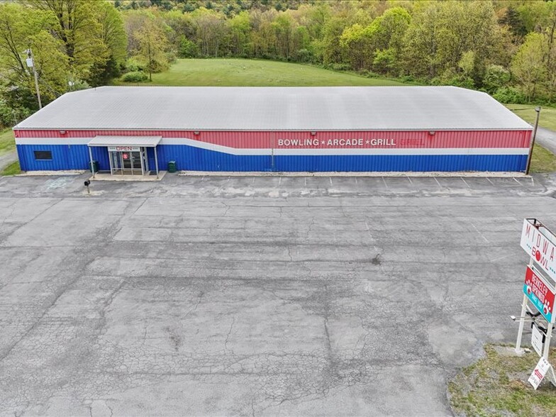 Primary Photo Of 4909 Valley Rd, Berkeley Springs Sports And Entertainment For Sale