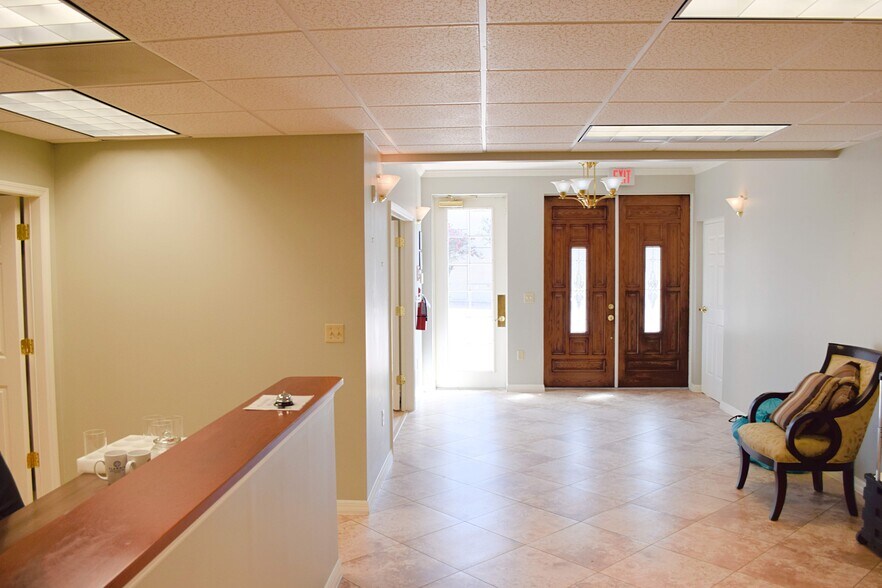 More Photos Of 2707 W Fairbanks Ave, Winter Park Office For Lease