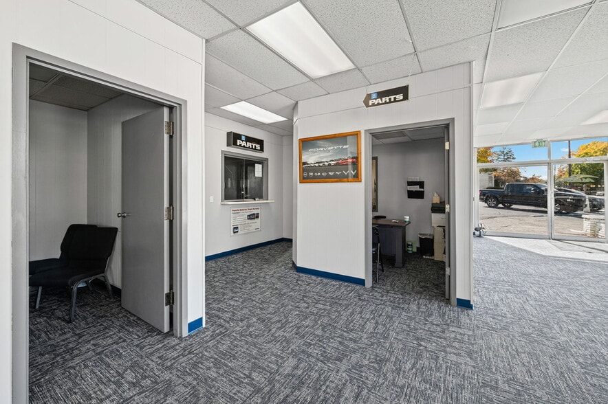 More Photos Of 400 E Pike St, Attica Auto Dealership For Sale