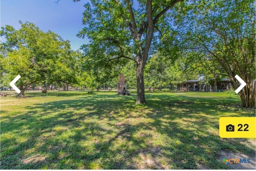 More Photos Of 200 Whitsett St, Belton Land For Sale
