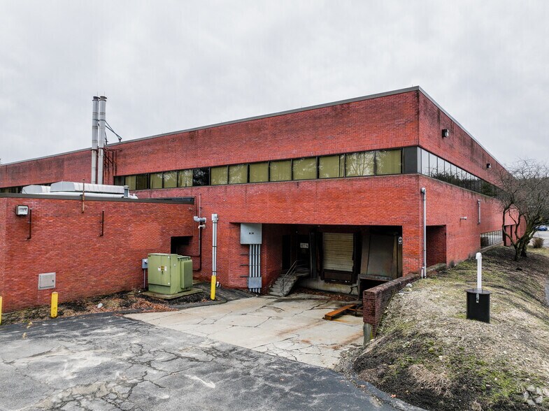 More Photos Of 60 Codman Hill Rd, Boxborough Manufacturing For Lease