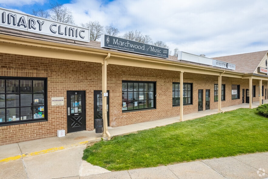 More Photos Of 100 Marchwood Rd, Exton Unknown For Lease