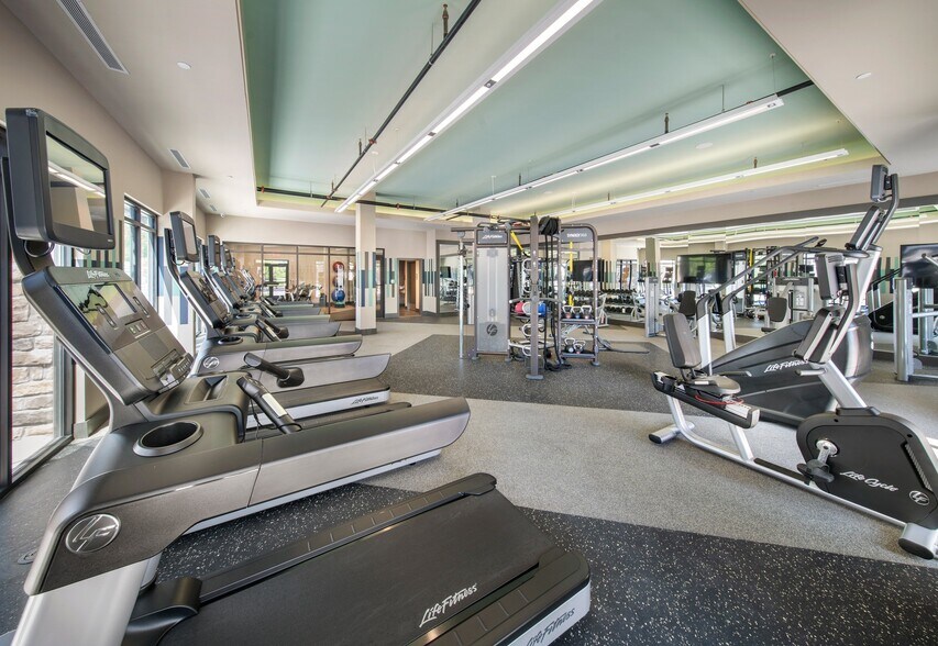 More Photos Of 3000 Goldfinch Blvd, Princeton Apartments For Lease