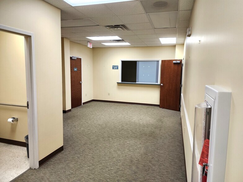More Photos Of 436 Hadley St, Mount Airy Healthcare For Sale