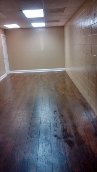 More Photos Of 5 Clusters Ct, Columbia Office For Lease