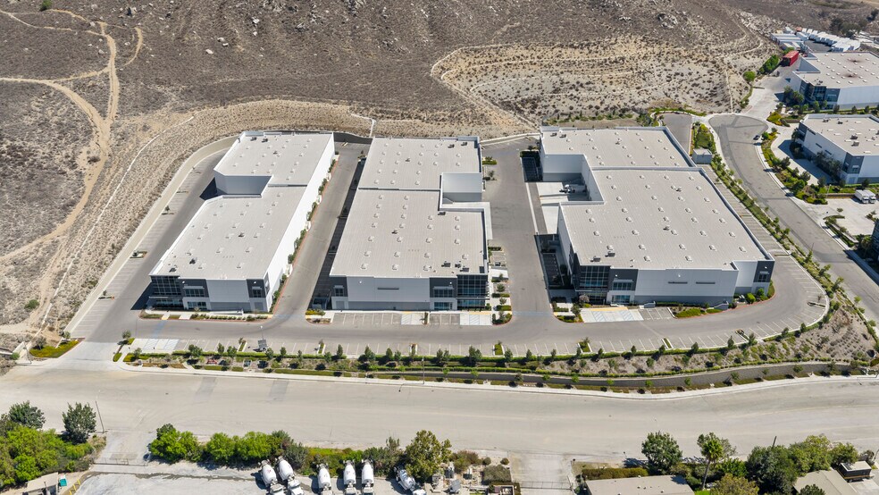 More Photos Of 6175 20th St, Jurupa Valley Warehouse For Sale