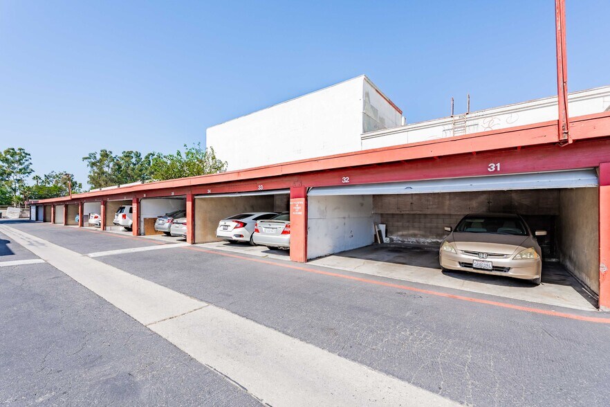 More Photos Of 9931 Central Ave, Garden Grove Apartments For Sale