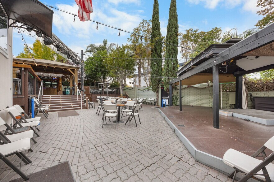 More Photos Of 22519-22521 Main, Hayward Storefront Retail Office For Sale