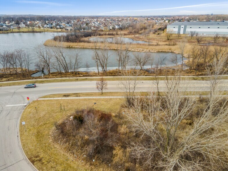 More Photos Of 1340-1360 W Yorkshire Dr, Streamwood Land For Sale