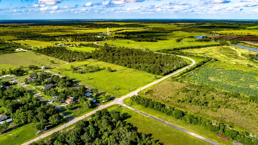 More Photos Of TBD Eagle Rd, Anahuac Land For Sale