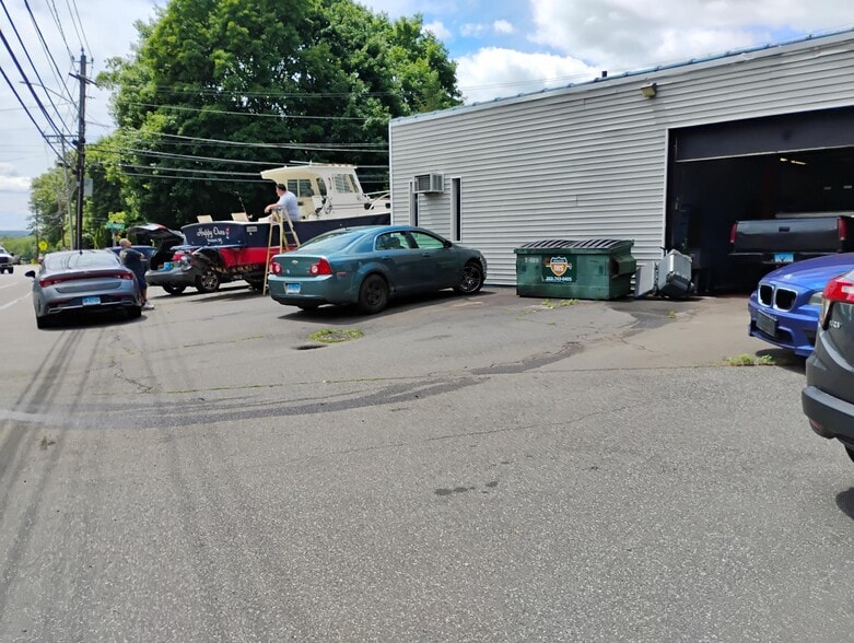 More Photos Of 2 E Hayestown Rd, Danbury Auto Repair For Sale