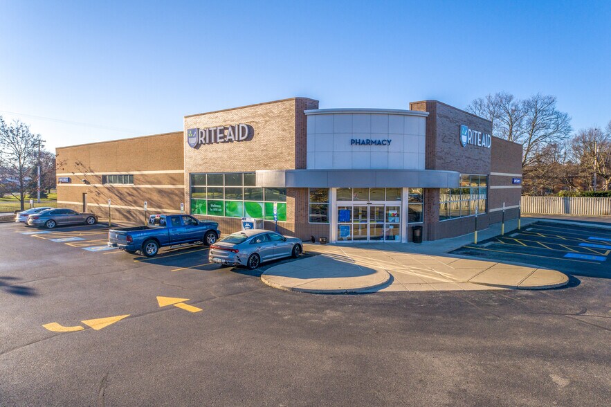 Primary Photo Of 101 W Main St, Enon Drugstore For Sale