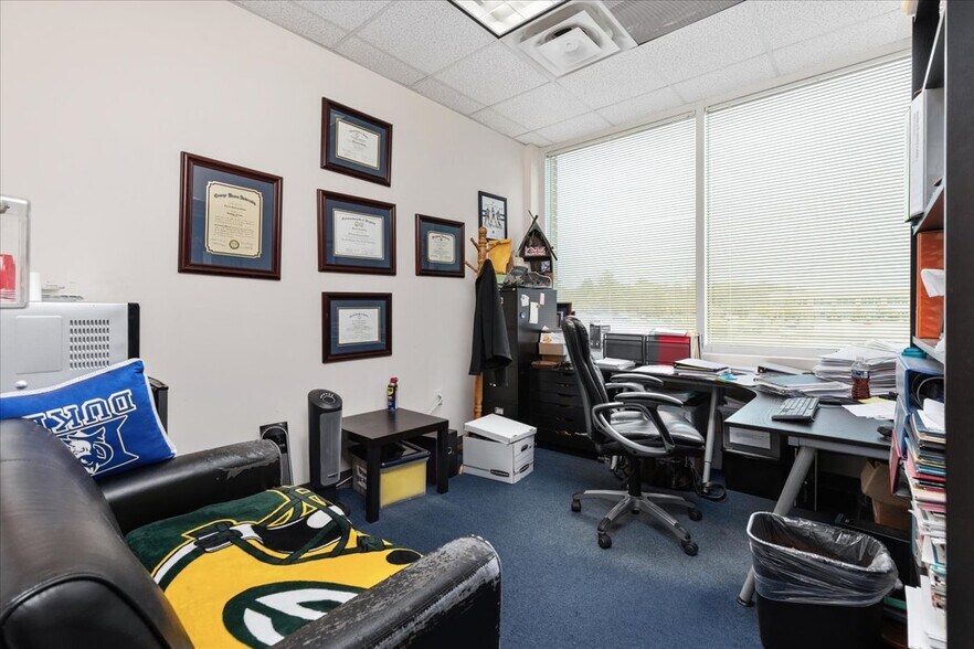 More Photos Of 8140 Ashton Ave, Manassas Medical For Sale