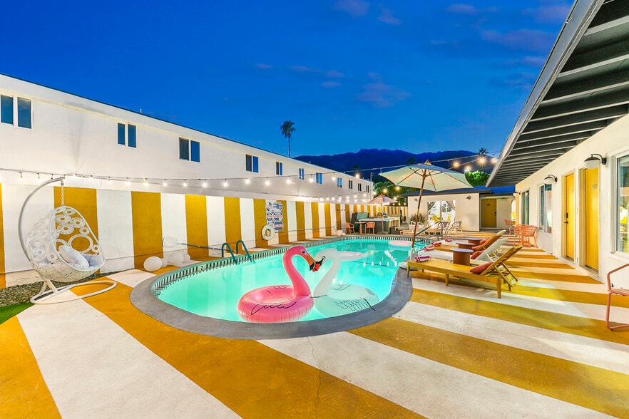 More Photos Of 1339 N Indian Canyon Dr, Palm Springs Hotel For Sale