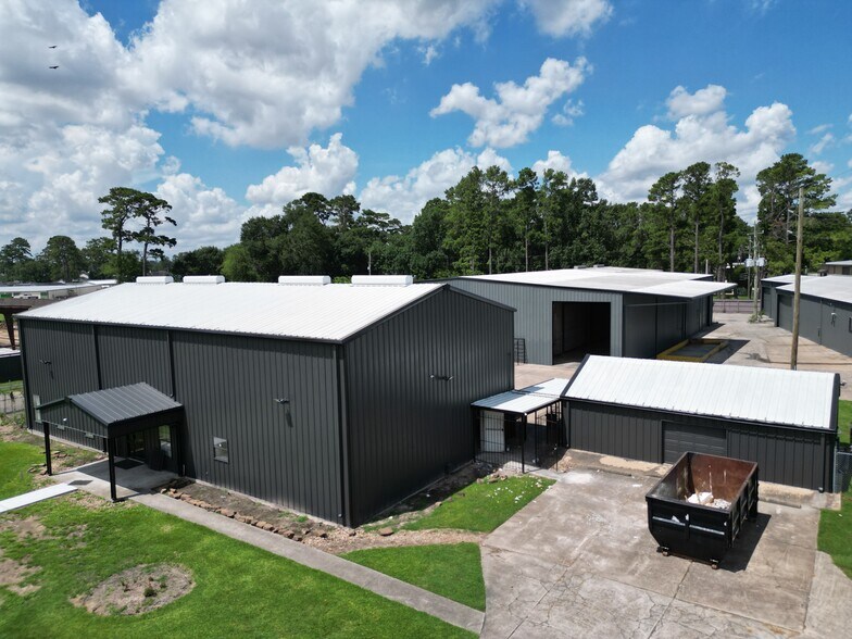 More Photos Of 23609 W Hardy Rd, Spring Warehouse For Sale