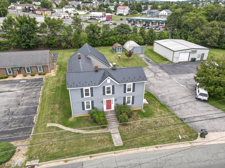 Primary Photo Of 35 Tinkling Spring Rd, Fishersville Showroom For Sale