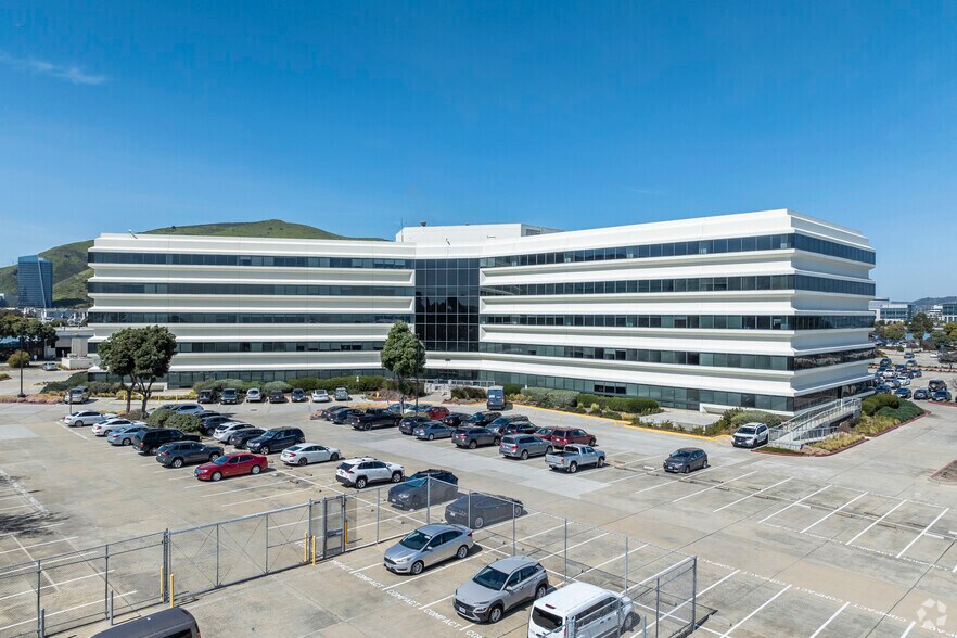 More Photos Of 400 Oyster Point Blvd, South San Francisco Office For Lease