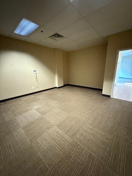 More Photos Of 351 E Main St, Sun Prairie Apartments For Lease