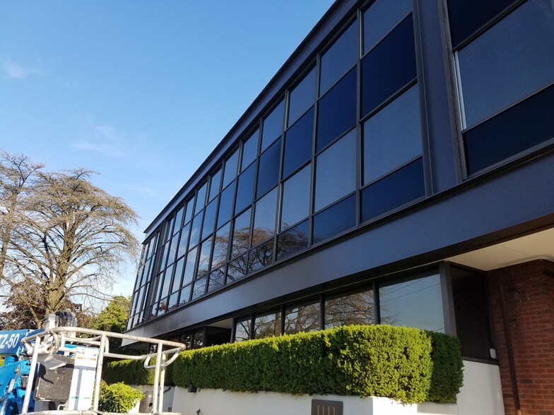 More Photos Of 1111 E Putnam Ave, Greenwich Office For Lease