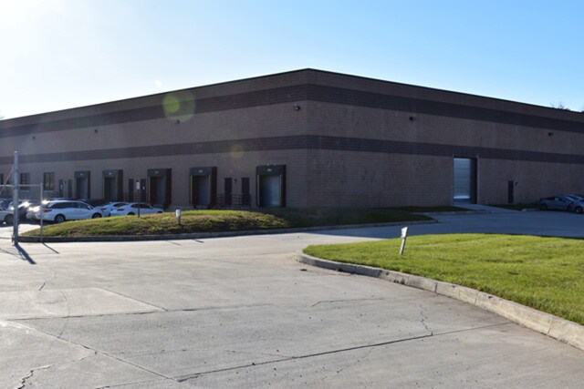 More Photos Of 400 Oritani Dr, Blauvelt Warehouse For Lease