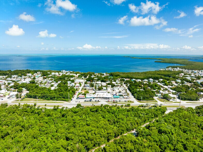 More Photos Of 100636 Overseas Hwy, Key Largo Storefront Retail Residential For Sale