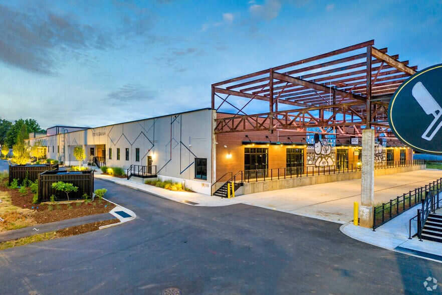 More Photos Of 1801 N Graham St, Charlotte Unknown For Lease