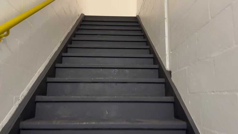 More Photos Of 4310 E Broadway Ave, Tampa Light Distribution For Lease