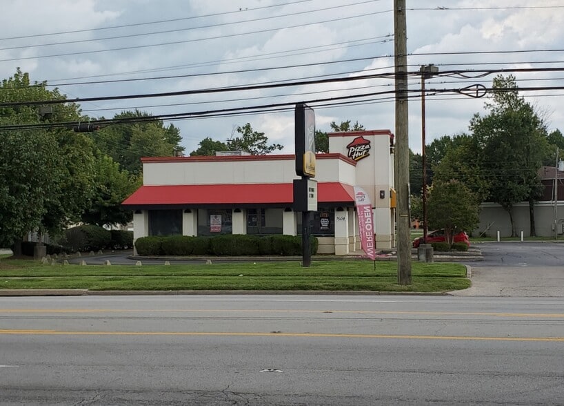 More Photos Of 7509 Preston Hwy, Louisville Restaurant For Lease