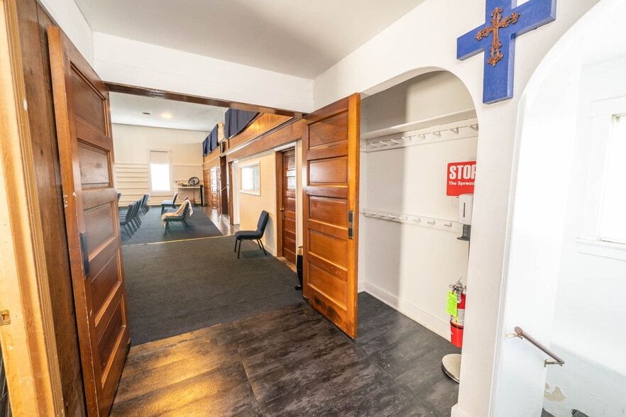 More Photos Of 6987 Union Rd, Clayton Religious Facility For Sale